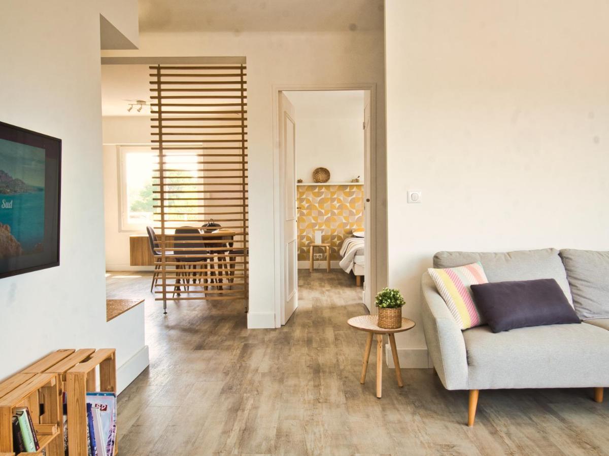 Plage à 200 mètres. Vue mer et Esterel ! Rénové Apartamento Saint-Raphaël Exterior foto